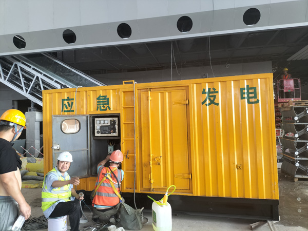 循化怎样判断空气滤清器是否需要更换？